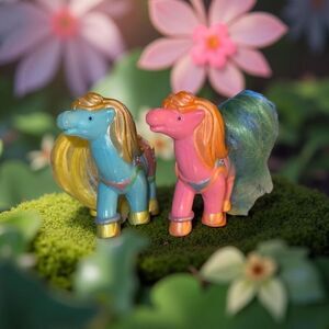 2 Vintage Tara Toy Carnival Carousel Pony Hair Tails Miniature Figure 2”